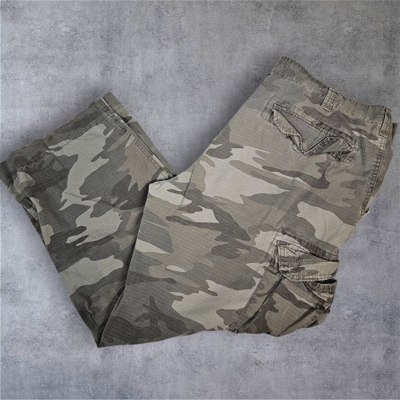Vintage 90s No Boundaries Camo Cargo Pants Mens 40x30 Green Military O57 - Picture 1 of 12